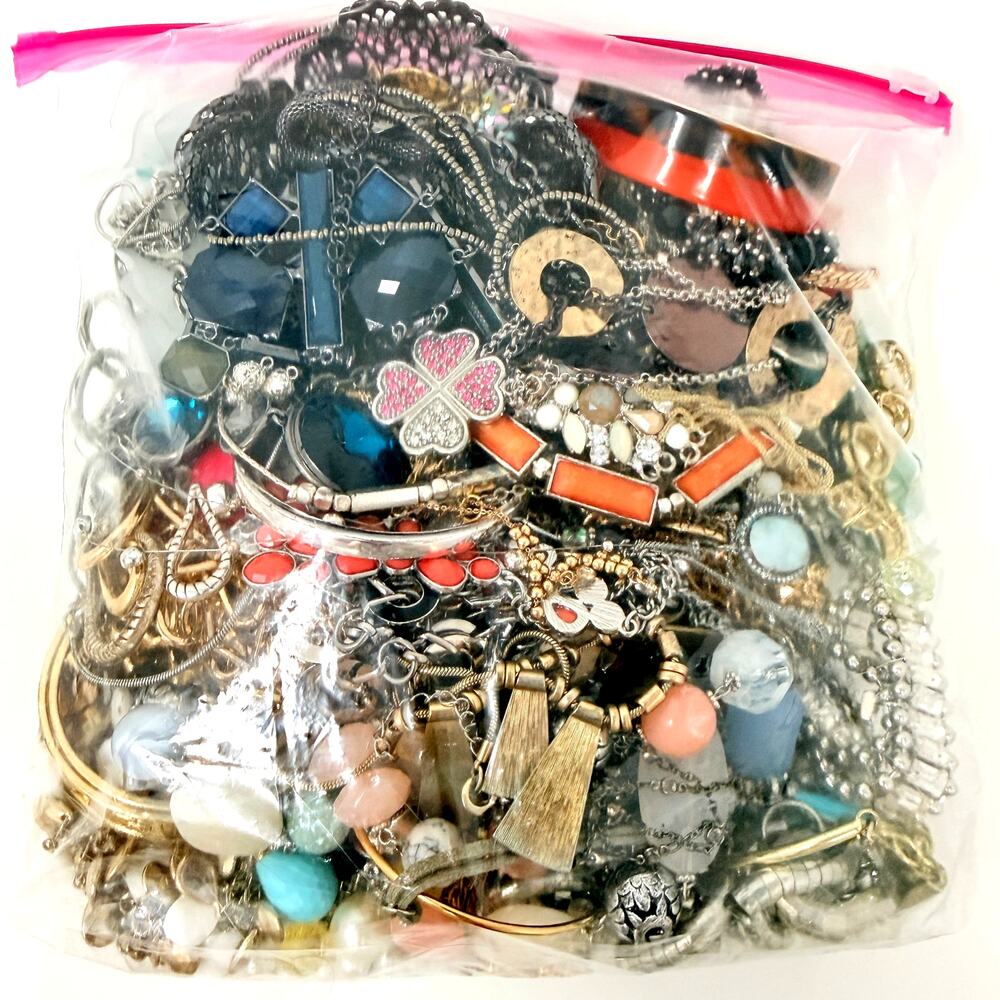 6.8 Lbs 90 Pc Mystery Bag Branded Signed Costume Jewelry Vintage To Now No Junk
